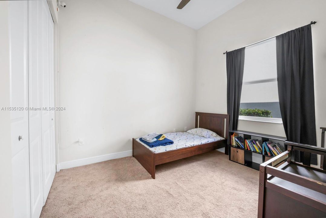 Recently Sold: $578,999 (4 beds, 3 baths, 2065 Square Feet)