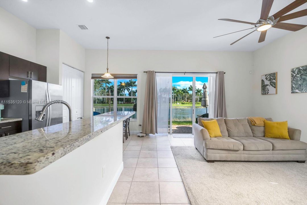 Recently Sold: $578,999 (4 beds, 3 baths, 2065 Square Feet)