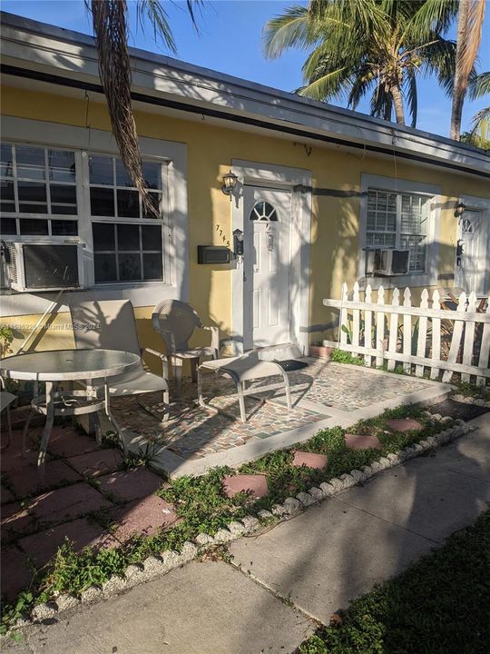 Active With Contract: $1,500,000 (0 beds, 0 baths, 2016 Square Feet)