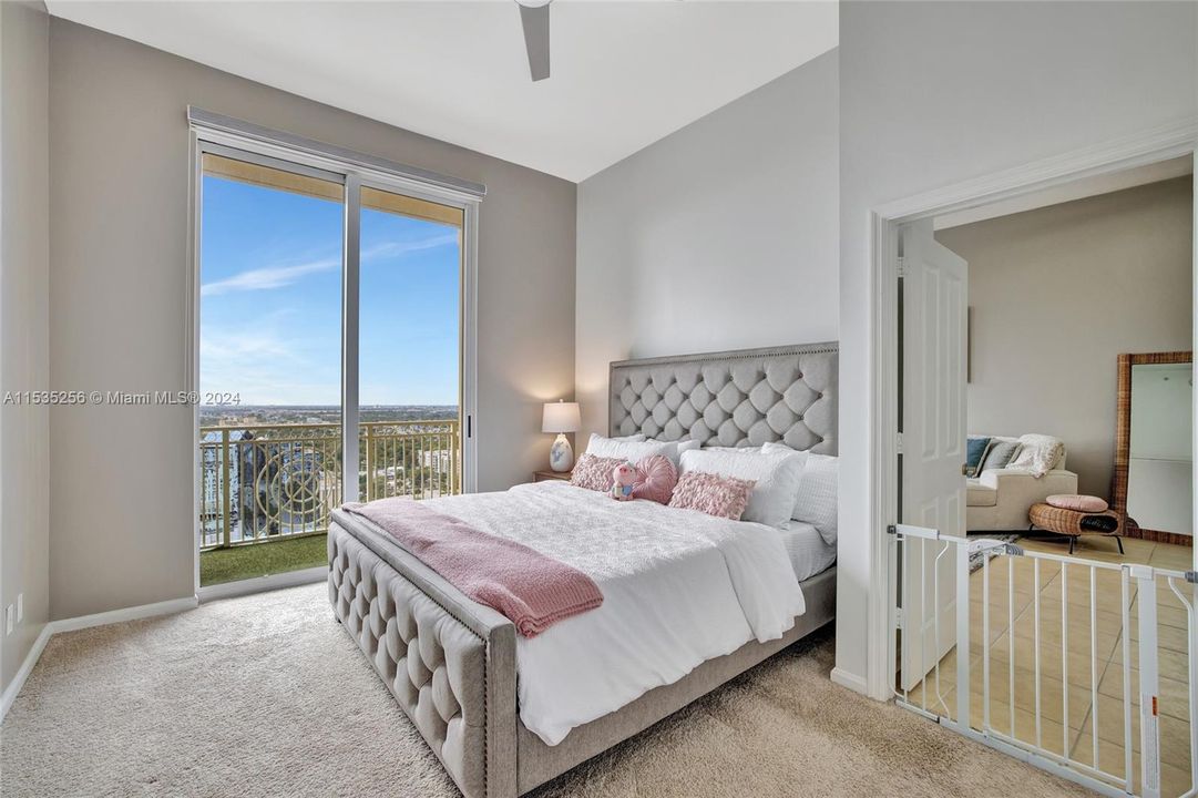 Недавно продано: $549,000 (2 спален, 2 ванн, 1246 Квадратных фут)