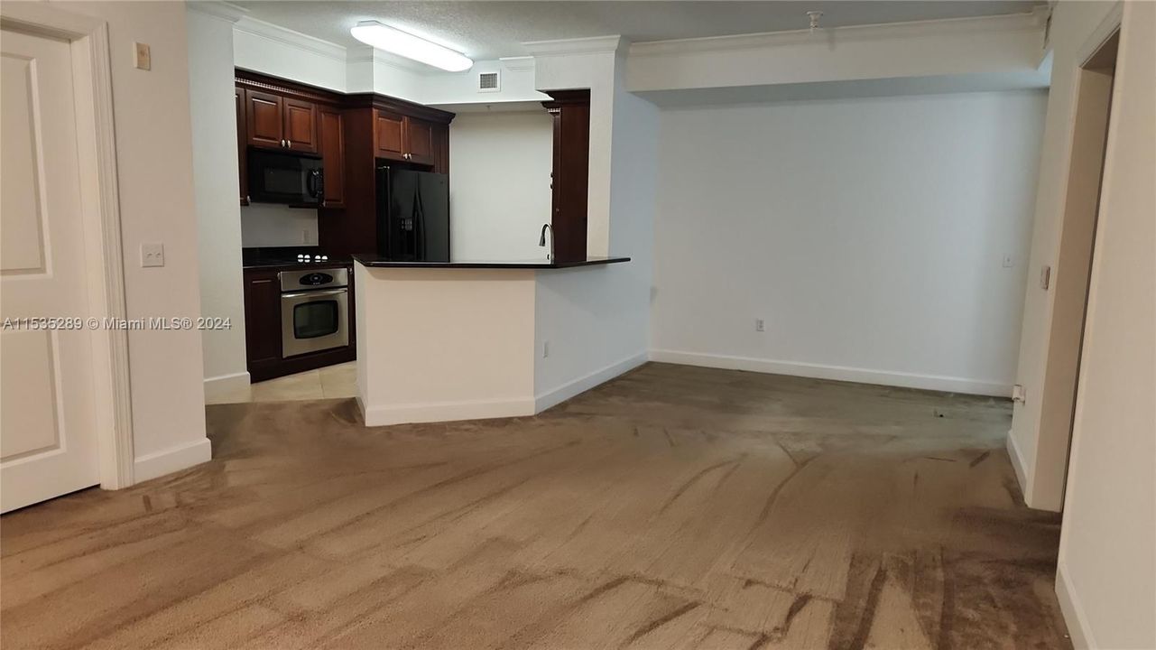 Recently Rented: $2,195 (2 beds, 2 baths, 1164 Square Feet)