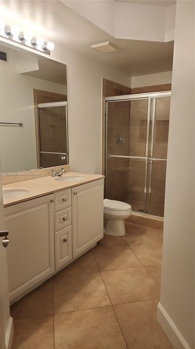 Recently Rented: $2,195 (2 beds, 2 baths, 1164 Square Feet)