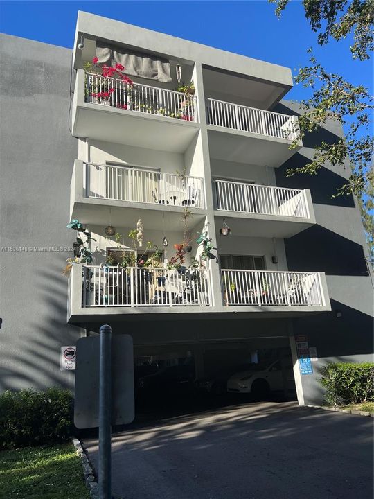 Недавно арендовано: $1,700 (1 спален, 1 ванн, 666 Квадратных фут)