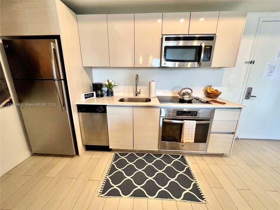 Recently Sold: $528,000 (2 beds, 2 baths, 1020 Square Feet)