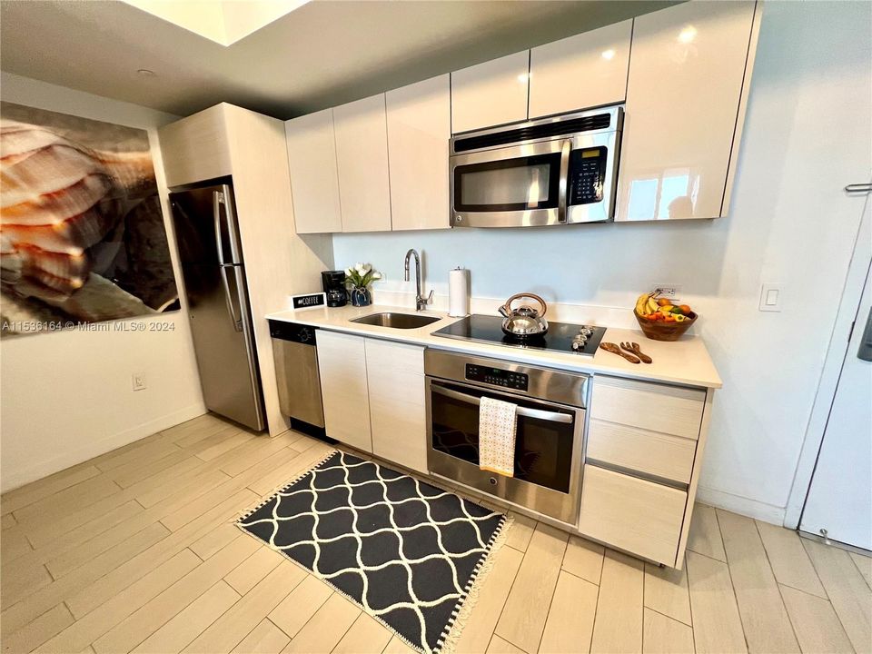 Recently Sold: $528,000 (2 beds, 2 baths, 1020 Square Feet)