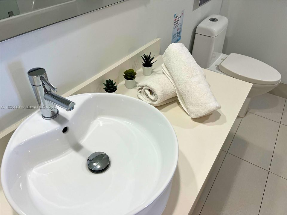 Recently Sold: $528,000 (2 beds, 2 baths, 1020 Square Feet)