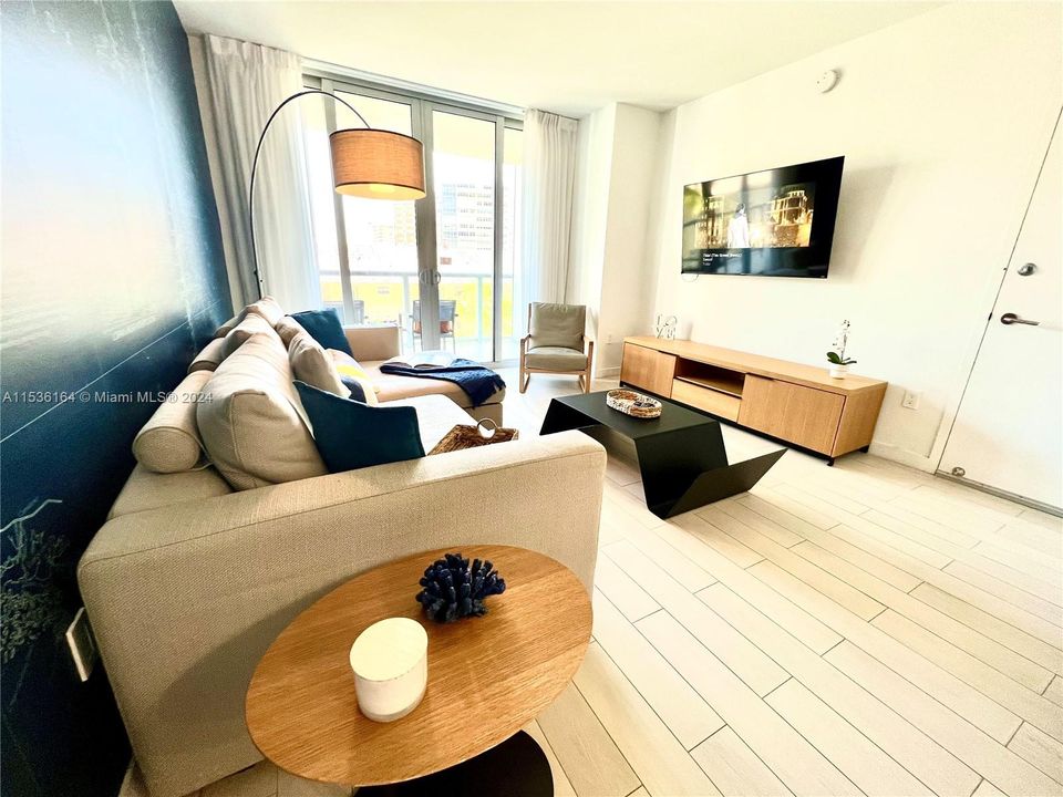 Recently Sold: $528,000 (2 beds, 2 baths, 1020 Square Feet)