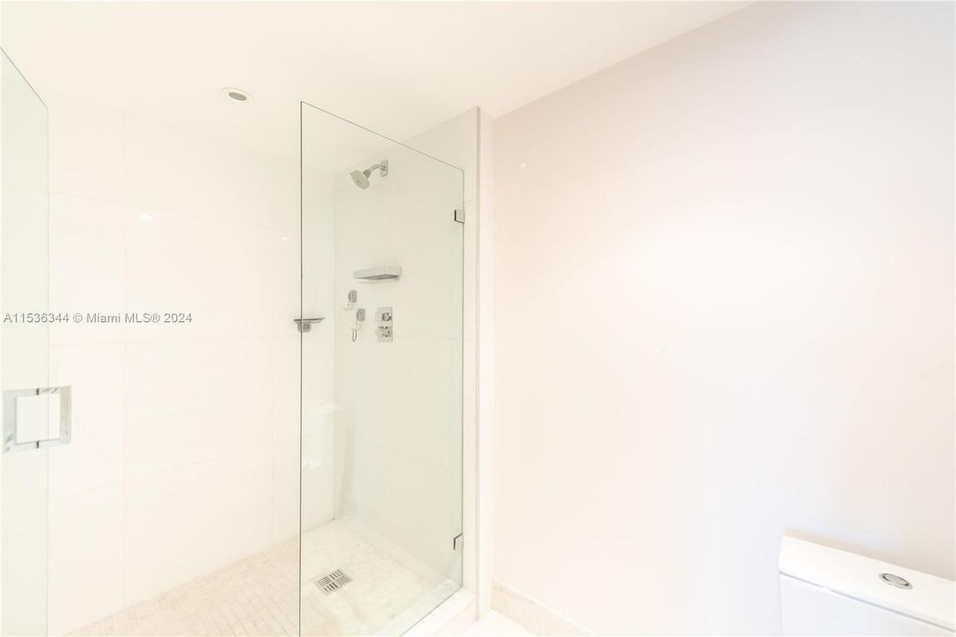 最近租的: $5,800 (2 贝兹, 2 浴室, 1260 平方英尺)