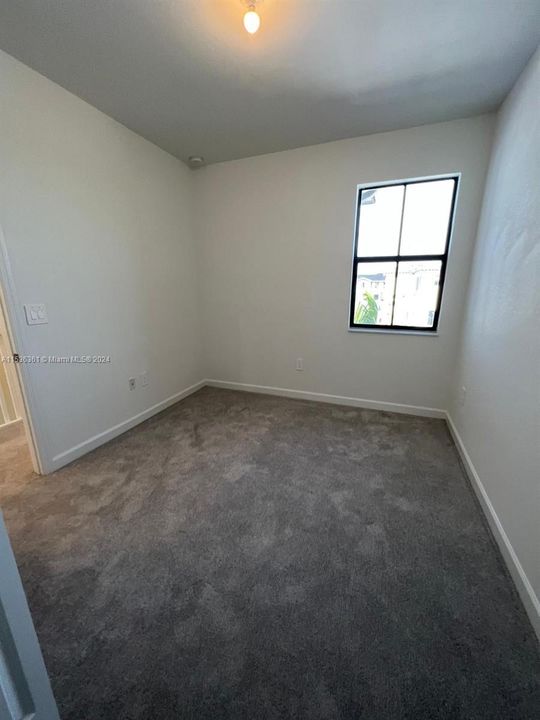 最近租的: $2,699 (3 贝兹, 2 浴室, 0 平方英尺)