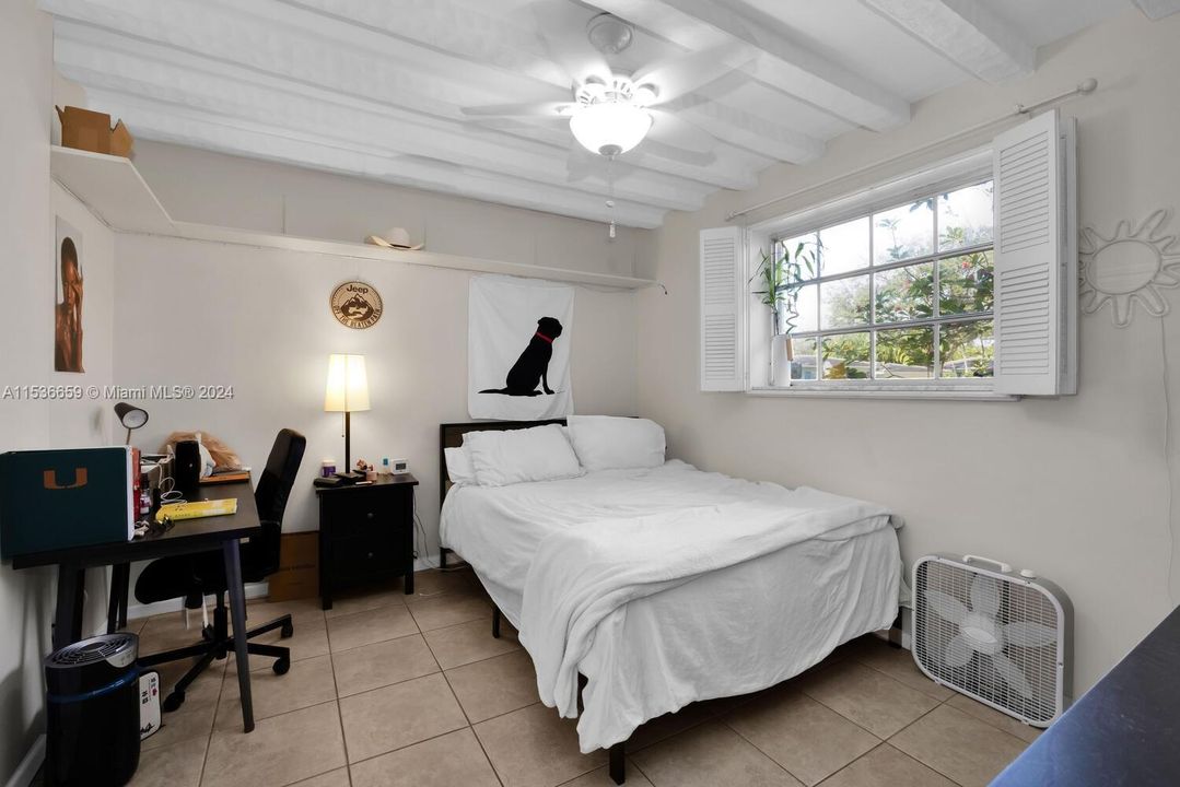 Recently Sold: $1,799,000 (0 beds, 0 baths, 3073 Square Feet)