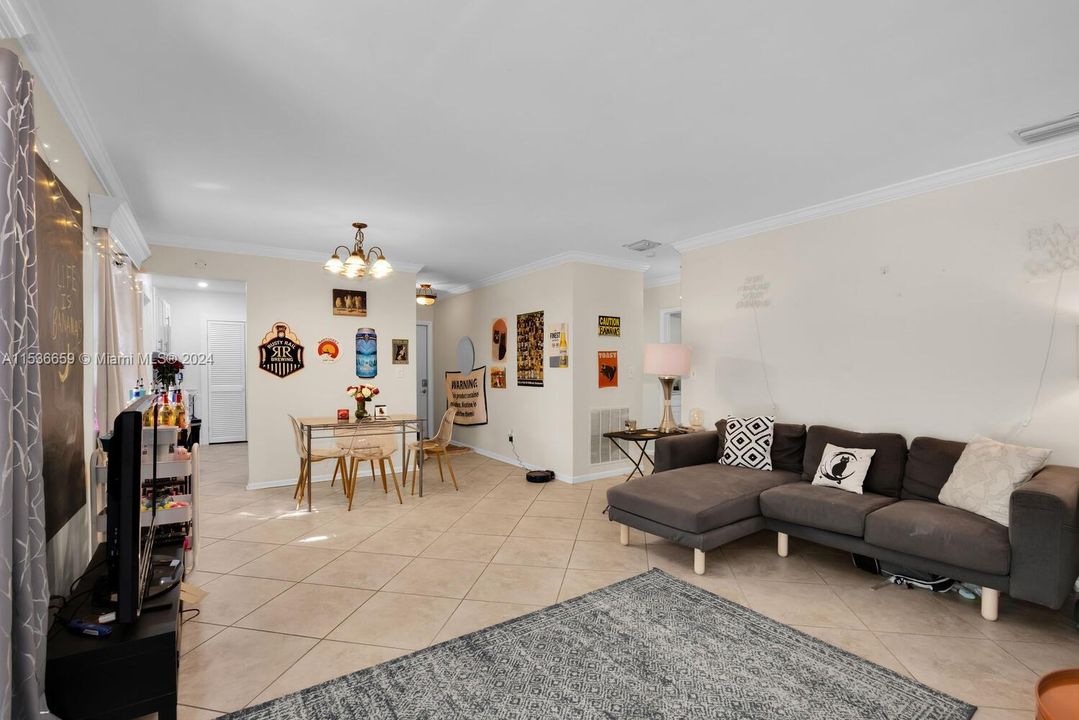 850 Benevento Ave. Unit 1