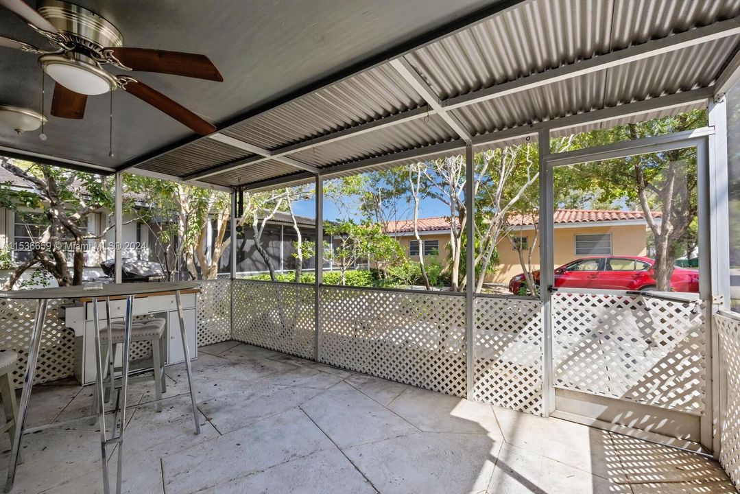 Recently Sold: $1,799,000 (0 beds, 0 baths, 3073 Square Feet)