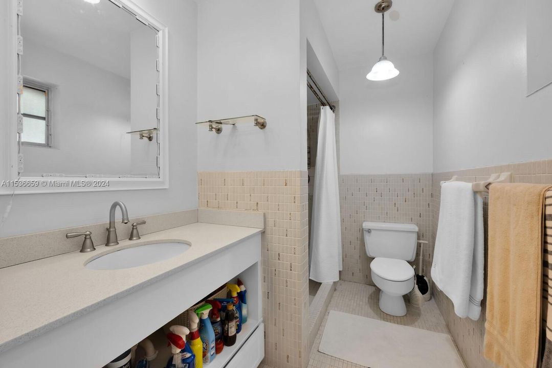 Recently Sold: $1,799,000 (0 beds, 0 baths, 3073 Square Feet)