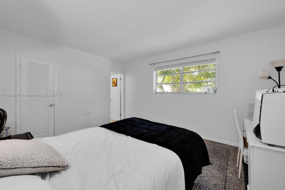 Recently Sold: $1,799,000 (0 beds, 0 baths, 3073 Square Feet)