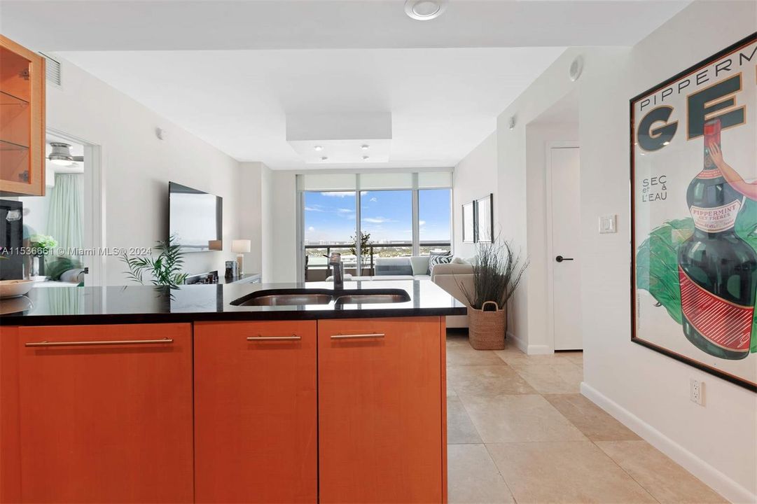 Active With Contract: $9,500 (2 beds, 2 baths, 1035 Square Feet)