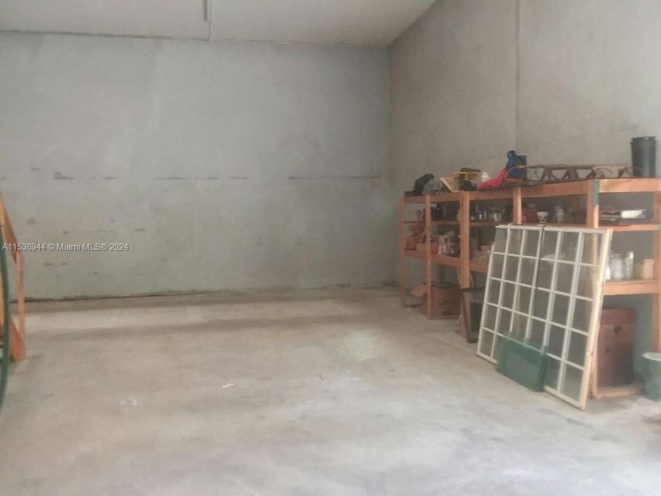 Recently Rented: $5,000 (0 beds, 0 baths, 0 Square Feet)