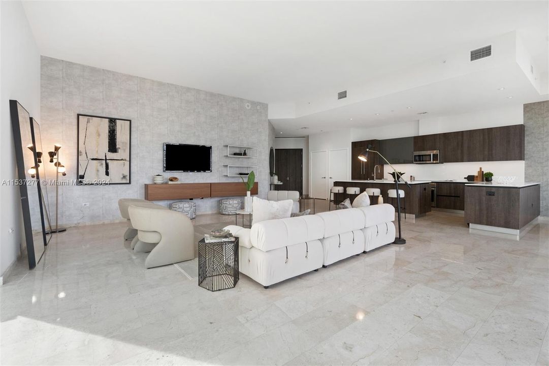 Active With Contract: $3,800,000 (4 beds, 4 baths, 0 Square Feet)