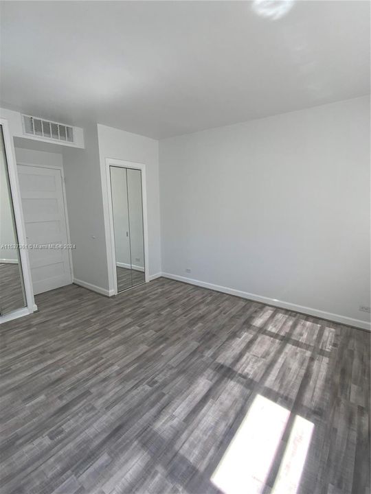 Recently Rented: $2,500 (1 beds, 1 baths, 787 Square Feet)