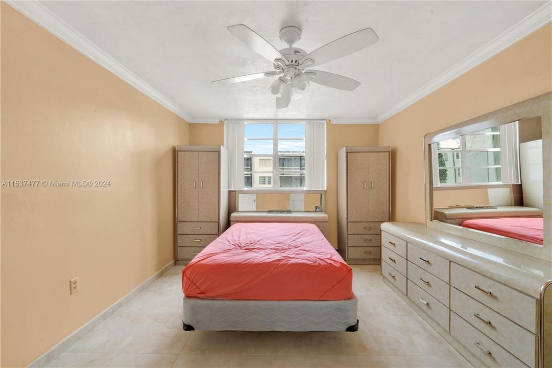 Vendido Recientemente: $210,000 (1 camas, 1 baños, 725 Pies cuadrados)