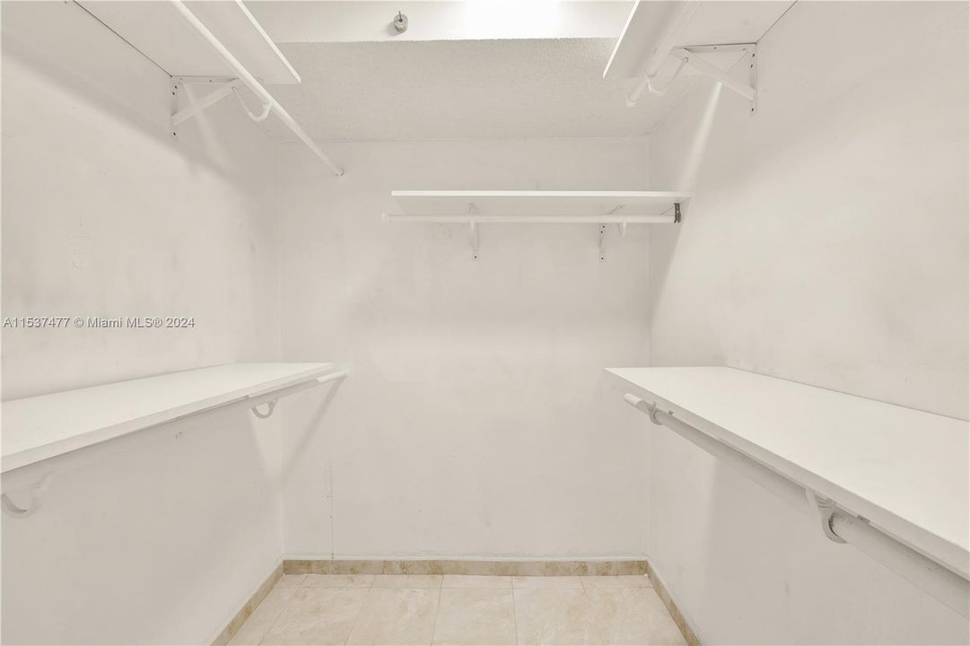 Vendido Recientemente: $210,000 (1 camas, 1 baños, 725 Pies cuadrados)