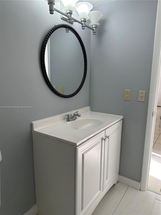 最近租的: $2,700 (3 贝兹, 2 浴室, 1195 平方英尺)