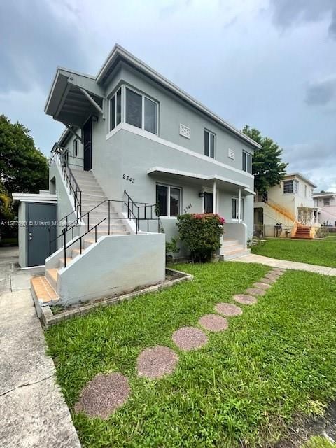 Recently Sold: $800,000 (0 beds, 0 baths, 2048 Square Feet)