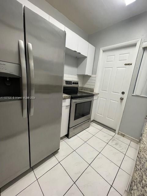 Recently Sold: $800,000 (0 beds, 0 baths, 2048 Square Feet)