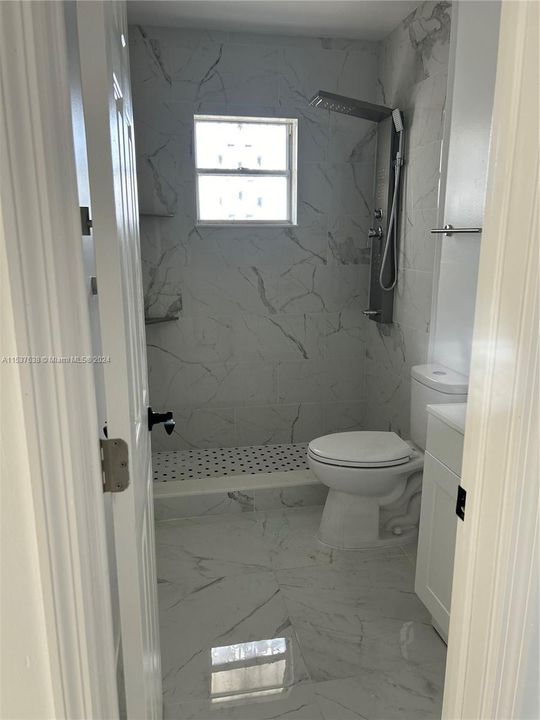 Recently Rented: $2,900 (3 beds, 2 baths, 1283 Square Feet)