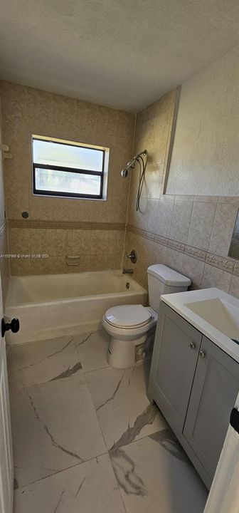 Recently Sold: $369,000 (3 beds, 1 baths, 1188 Square Feet)