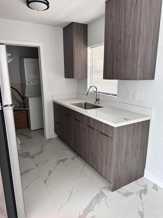 Recently Sold: $369,000 (3 beds, 1 baths, 1188 Square Feet)