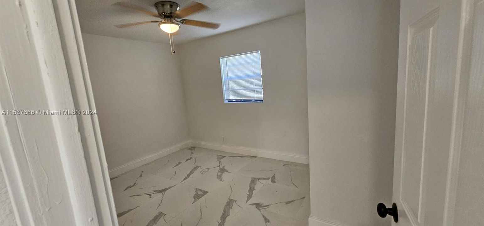 Recently Sold: $369,000 (3 beds, 1 baths, 1188 Square Feet)