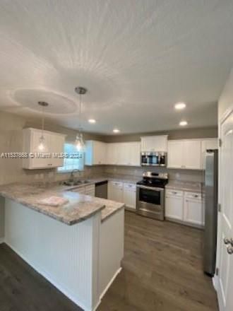 For Rent: $2,375 (4 beds, 2 baths, 0 Square Feet)
