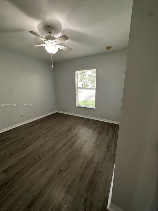 Recently Rented: $2,500 (3 beds, 2 baths, 1408 Square Feet)