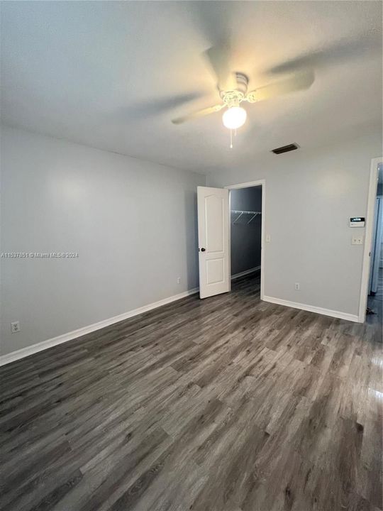 Recently Rented: $2,500 (3 beds, 2 baths, 1408 Square Feet)