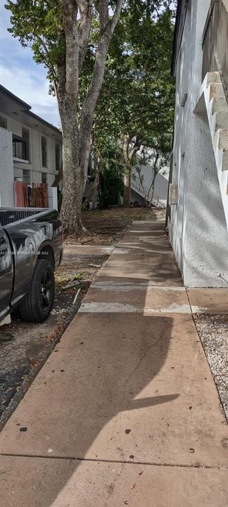 Recently Rented: $1,600 (1 beds, 1 baths, 800 Square Feet)