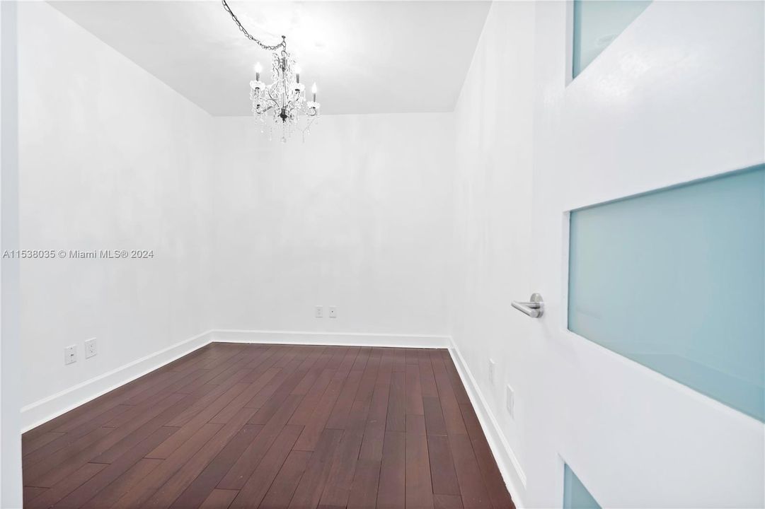 Recently Rented: $8,500 (2 beds, 2 baths, 1550 Square Feet)