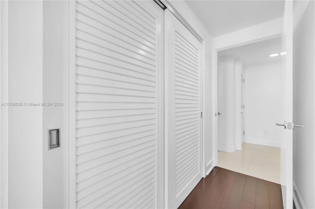 Recently Rented: $8,500 (2 beds, 2 baths, 1550 Square Feet)