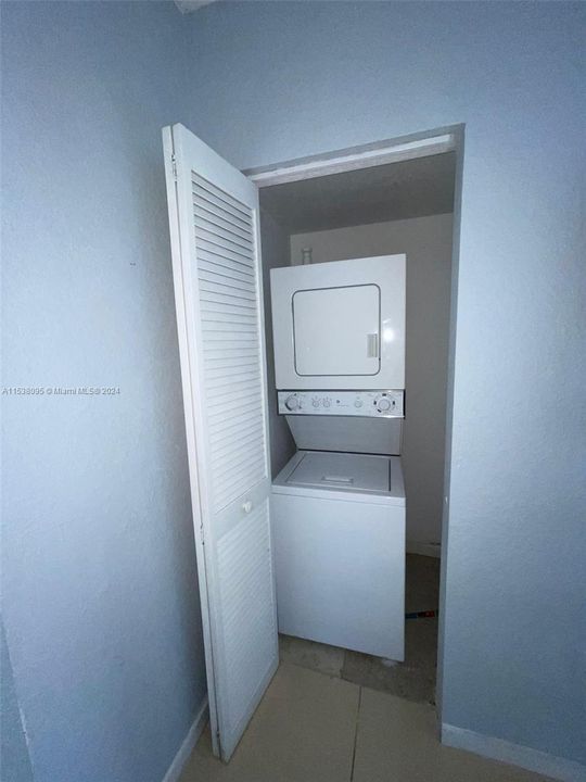 Washer and Dryer Combo