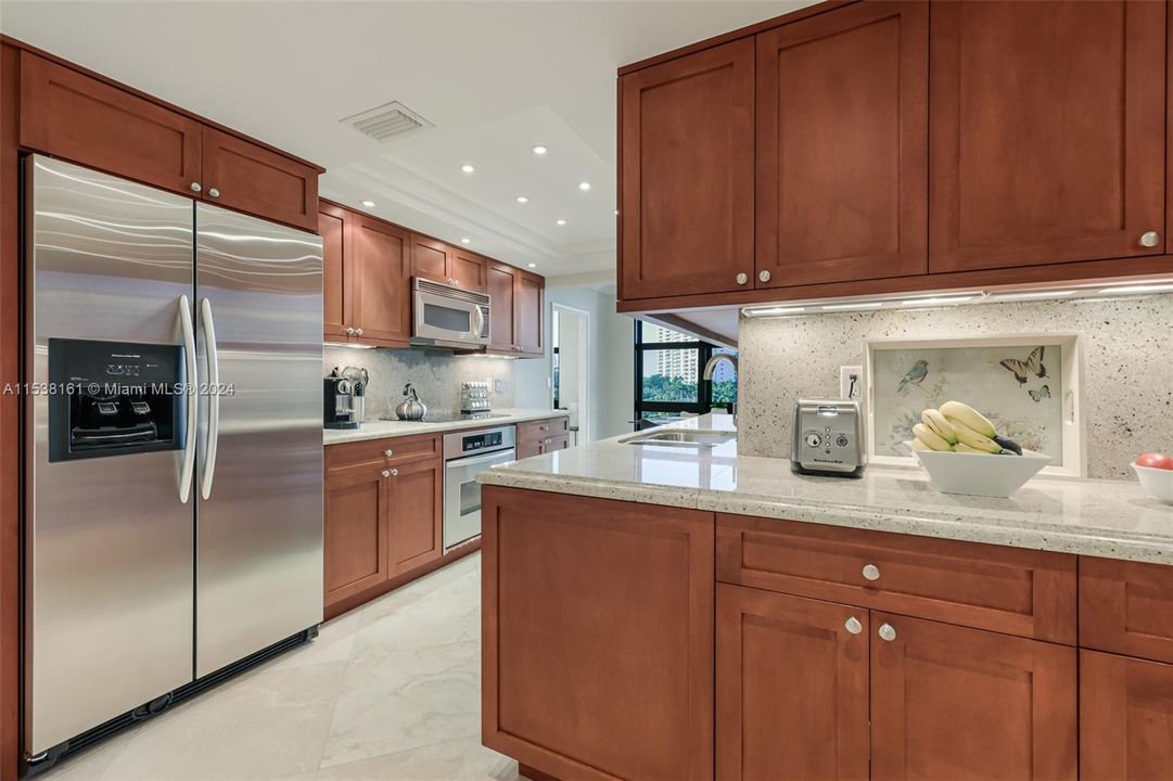 Recently Sold: $1,550,000 (2 beds, 2 baths, 1782 Square Feet)