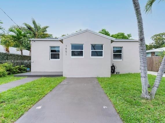 Recently Sold: $549,000 (2 beds, 1 baths, 1239 Square Feet)