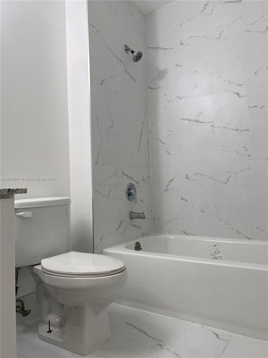 Recientemente alquilado: $2,950 (2 camas, 2 baños, 1044 Pies cuadrados)