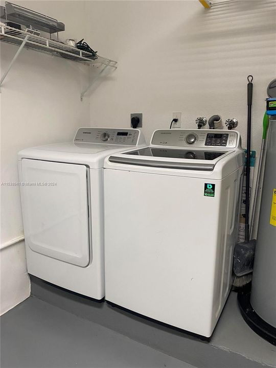 Recientemente alquilado: $2,950 (2 camas, 2 baños, 1044 Pies cuadrados)