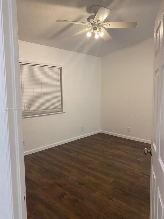 Recientemente alquilado: $2,950 (2 camas, 2 baños, 1044 Pies cuadrados)