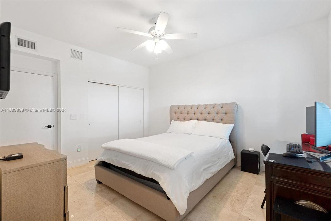 For Sale: $865,000 (2 beds, 2 baths, 2020 Square Feet)