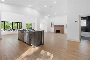 Recently Sold: $1,490,000 (4 beds, 3 baths, 0 Square Feet)