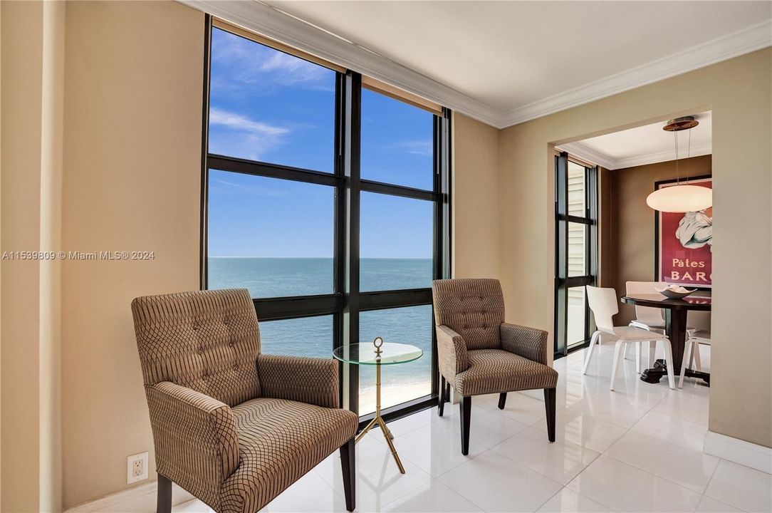 Recently Sold: $1,995,000 (2 beds, 2 baths, 1782 Square Feet)