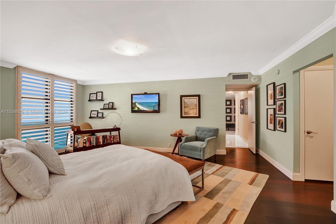 Recently Sold: $1,995,000 (2 beds, 2 baths, 1782 Square Feet)