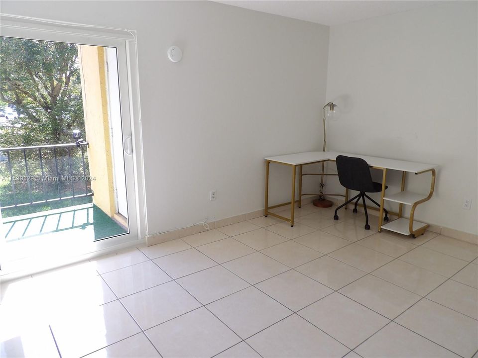 Недавно арендовано: $2,700 (2 спален, 2 ванн, 1395 Квадратных фут)