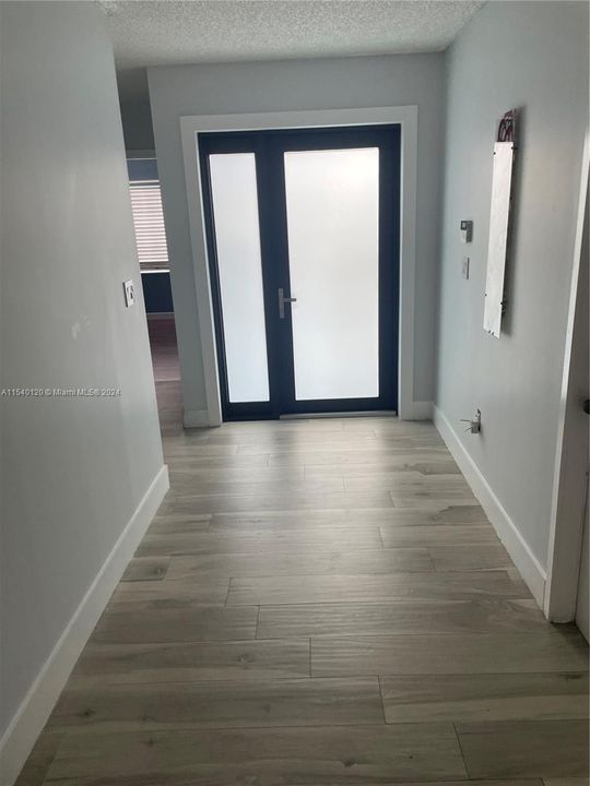 Recently Sold: $660,000 (3 beds, 2 baths, 1631 Square Feet)