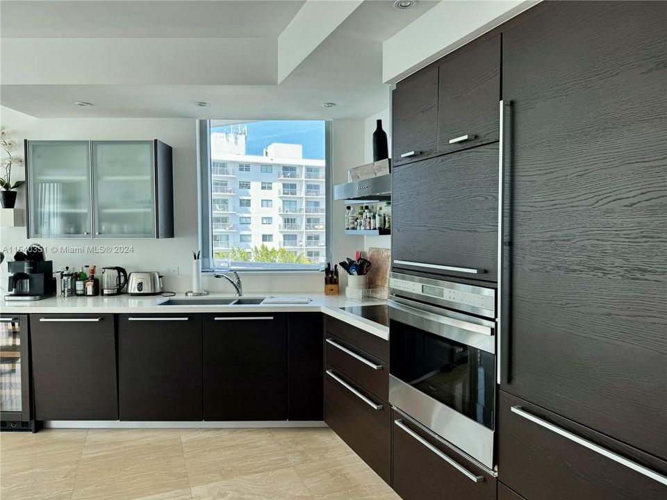 Recently Rented: $7,500 (1 beds, 2 baths, 1128 Square Feet)